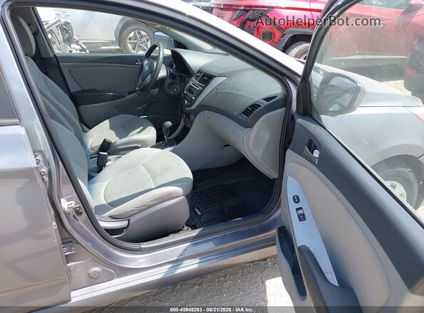 KMHCT4AE8GU984941 2016 HYUNDAI ACCENT Silver Widok wnętrza z przodu