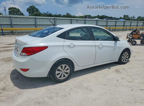KMHCT4AE8HU261916 2017 HYUNDAI ACCENT White უკანა მარჯვენა