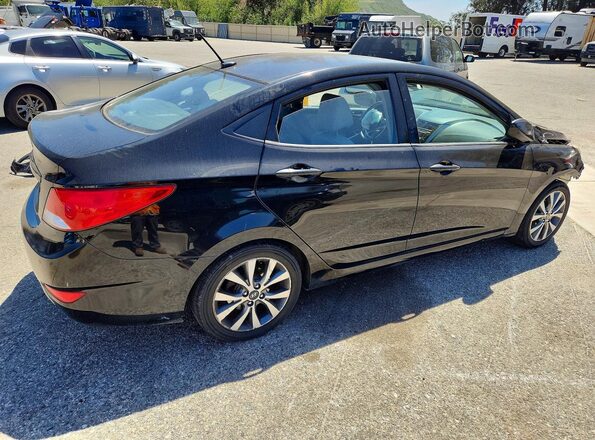 KMHCT4AE8HU377293 2017 HYUNDAI ACCENT Black Trasero derecho