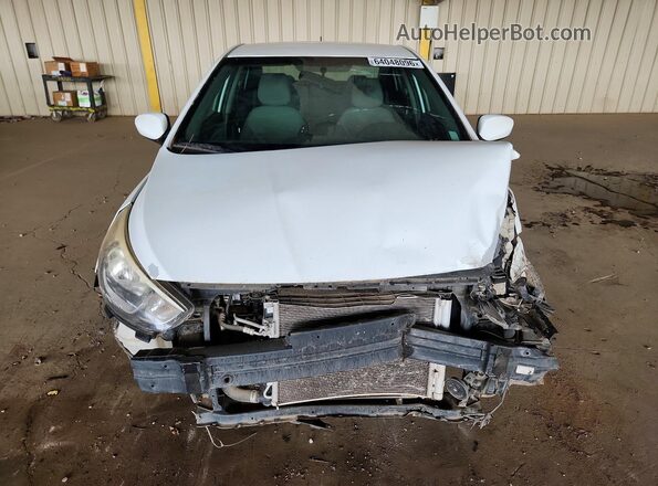 KMHCT4AE9GU123266 2016 HYUNDAI ACCENT White Vista frontal