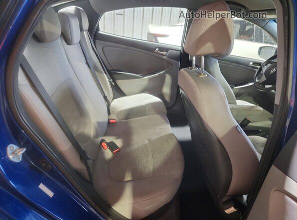 KMHCT4AE9GU155523 2016 HYUNDAI ACCENT Blue უკანა სავარძლების ხედი