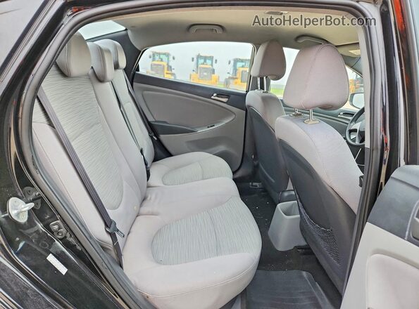 KMHCT4AE9GU989050 2016 HYUNDAI ACCENT Black Вид задніх сидінь