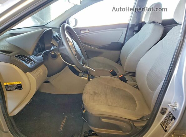 KMHCT4AEXGU058203 2016 HYUNDAI ACCENT Серебряный Вид салона спереди