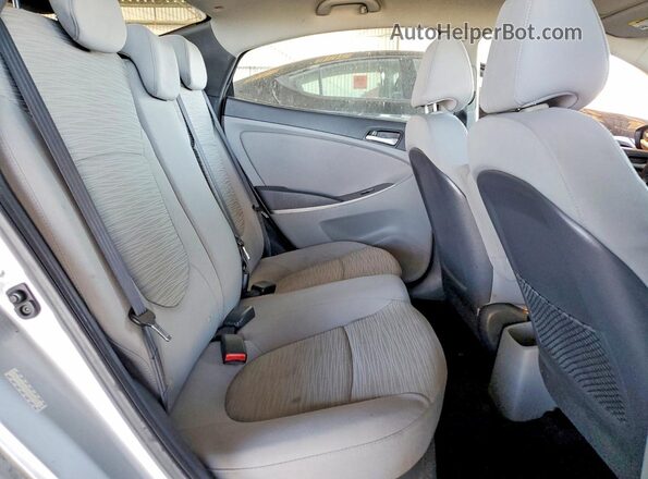 KMHCT4AEXGU058203 2016 HYUNDAI ACCENT Серебряный Вид задних сидений