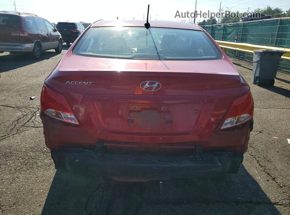 KMHCT4AEXGU974685 2016 HYUNDAI ACCENT Red უკანა ხედი