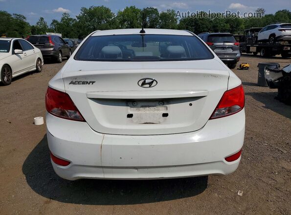 KMHCT4AEXGU990546 2016 HYUNDAI ACCENT White უკანა ხედი