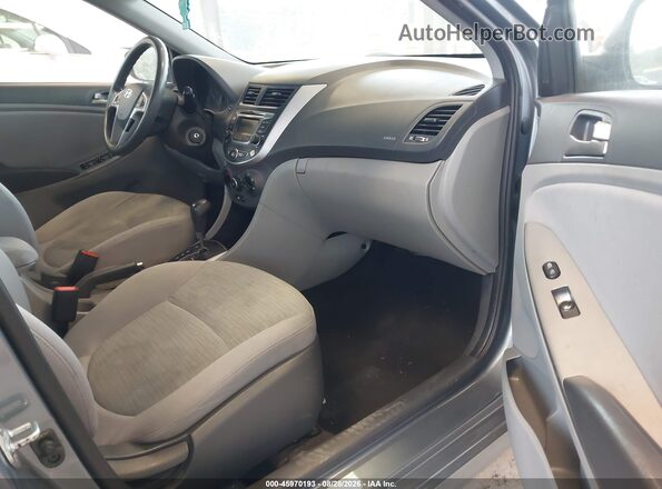 KMHCT4AEXHU359880 2017 HYUNDAI ACCENT Gray Front interior view