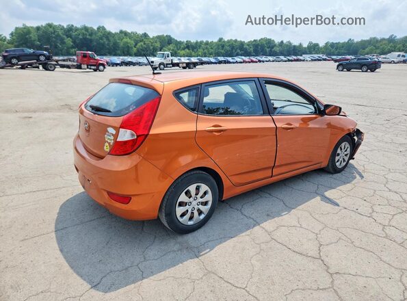 KMHCT5AE1HU327972 2017 HYUNDAI ACCENT Orange Задня права чверть