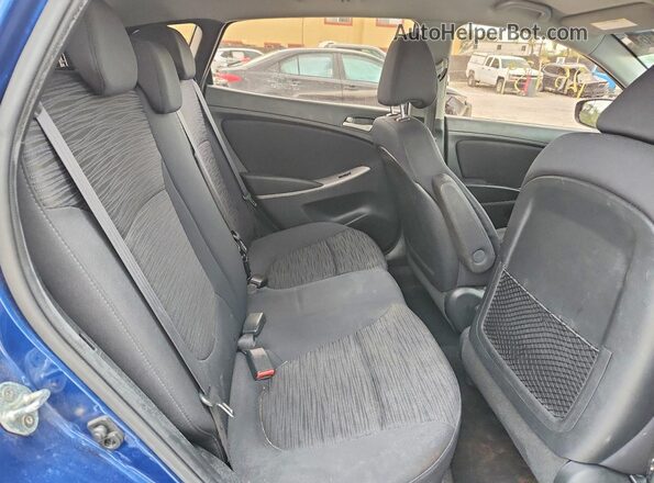 KMHCT5AE3GU257616 2016 HYUNDAI ACCENT Blue Vista de los asientos traseros