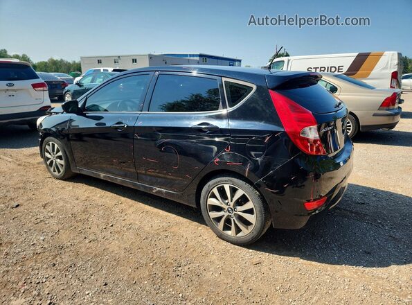 KMHCT5AE3HU307853 2017 HYUNDAI ACCENT Black Հետևի ձախ