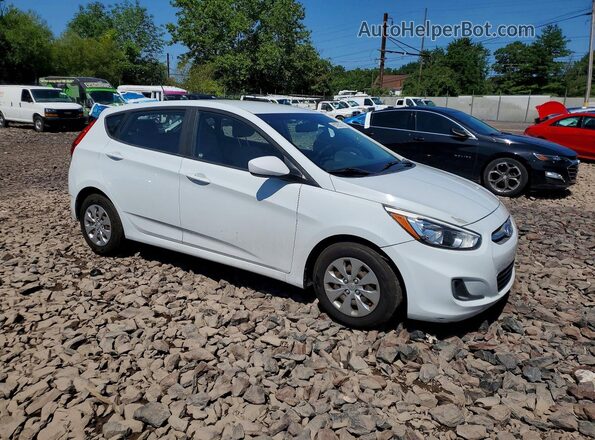 KMHCT5AE3HU363209 2017 HYUNDAI ACCENT Белый Передняя правая четверть