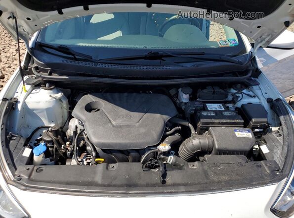 KMHCT5AE3HU363209 2017 HYUNDAI ACCENT Белый Вид задней части салона