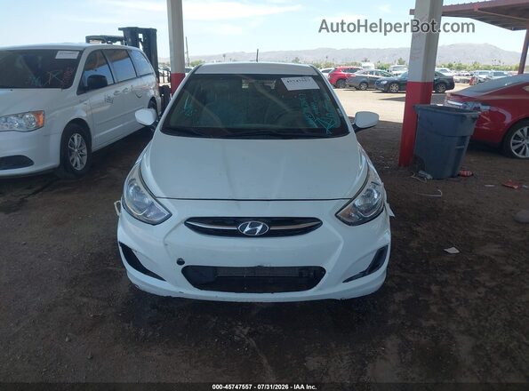 KMHCT5AE4HU348444 2017 HYUNDAI ACCENT White Вид спереду