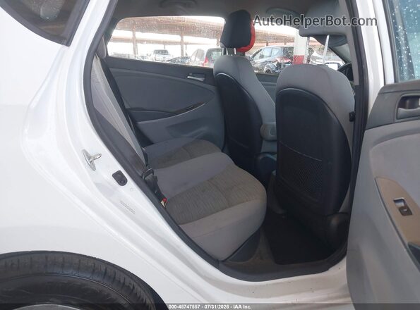 KMHCT5AE4HU348444 2017 HYUNDAI ACCENT White Вид наклейки з VIN-кодом