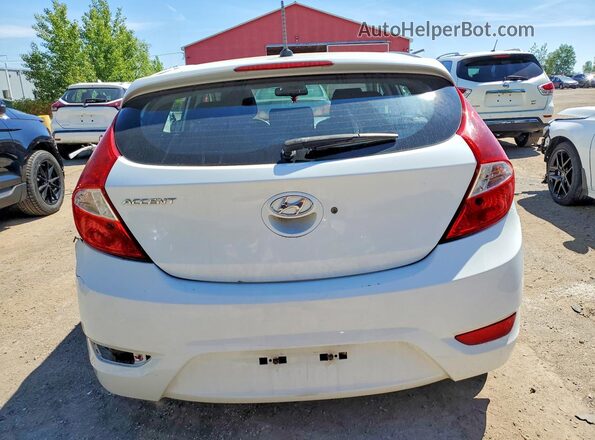 KMHCT5AE5HU351546 2017 HYUNDAI ACCENT White Вид ззаду