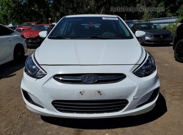 KMHCT5AE5HU351546 2017 HYUNDAI ACCENT White Вид спереду