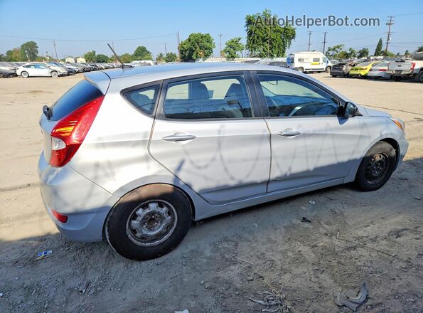 KMHCT5AE8HU336023 2017 HYUNDAI ACCENT Серебряный Задняя правая четверть