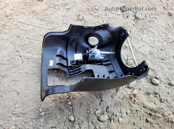 KMHCT5AE8HU336023 2017 HYUNDAI ACCENT Серебряный Вид подкапотного пространства