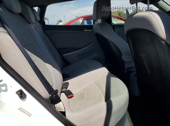 KMHCT5AE9GU255076 2016 HYUNDAI ACCENT White Вид задніх сидінь