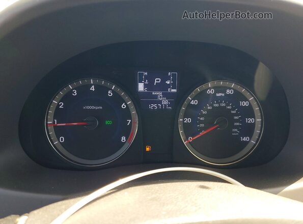 KMHCT5AE9GU255076 2016 HYUNDAI ACCENT White Вид щитка приладів
