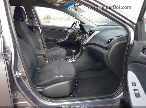 KMHCU5AE3GU239811 2016 HYUNDAI ACCENT Серый Вид салона спереди