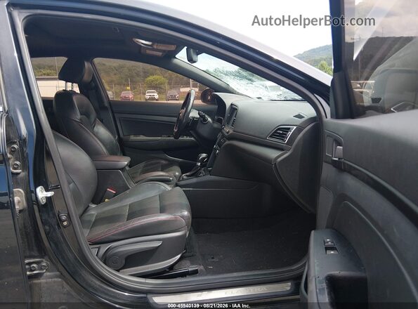 KMHD04LB1JU535351 2018 HYUNDAI ELANTRA Черный Вид салона спереди