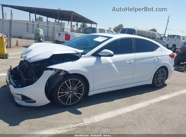 KMHD04LB2JU587197 2018 HYUNDAI ELANTRA White წინა მარცხენა ხედი სამი მეოთხედიდან