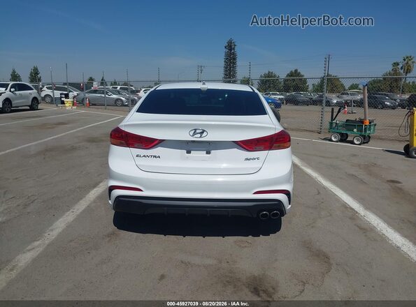 KMHD04LB2JU587197 2018 HYUNDAI ELANTRA White 