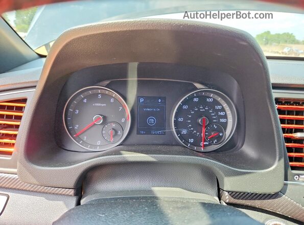KMHD04LB3JU523136 2018 HYUNDAI ELANTRA Black Սարքավորումների վահանակի տեսք