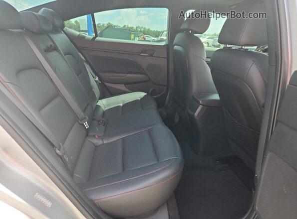 KMHD04LB3JU543631 2018 HYUNDAI ELANTRA Silver Vista de los asientos traseros