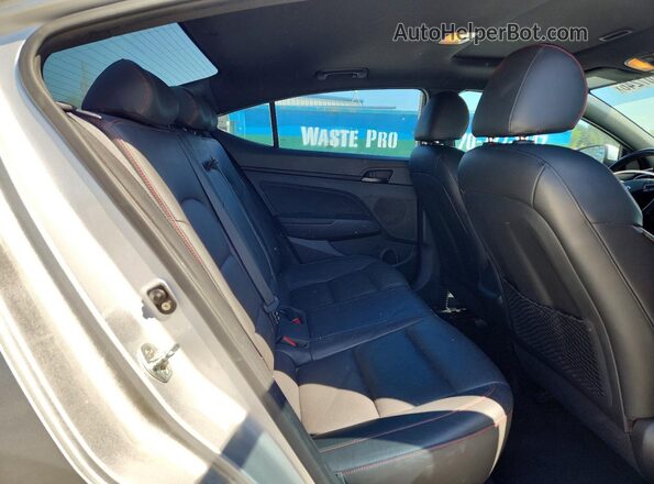 KMHD04LB3JU719528 2018 HYUNDAI ELANTRA Silver Вид задніх сидінь