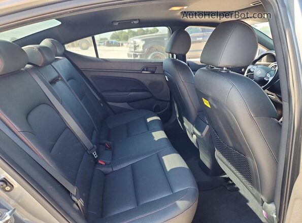 KMHD04LB4JU574631 2018 HYUNDAI ELANTRA Charcoal Вид задніх сидінь