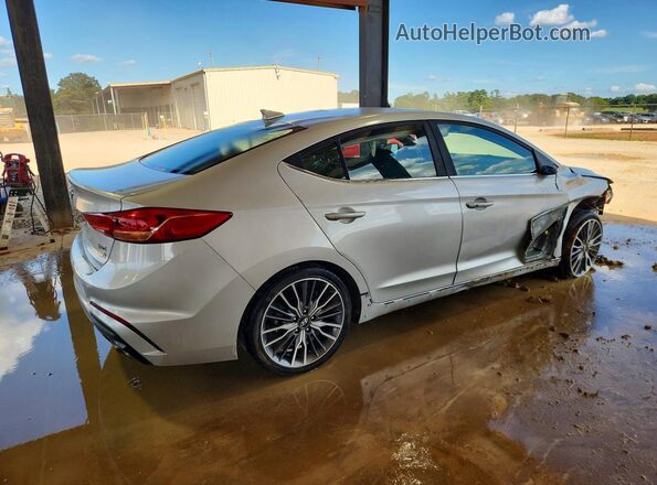 KMHD04LB7JU503164 2018 HYUNDAI ELANTRA Серебряный Задняя правая четверть