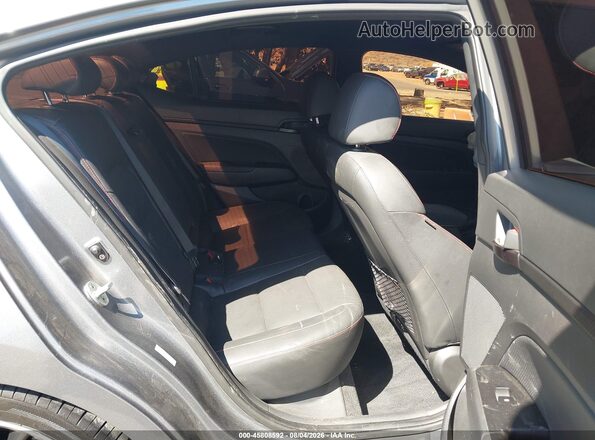 KMHD04LB8HU359764 2017 HYUNDAI ELANTRA Gray Vista de la etiqueta del VIN