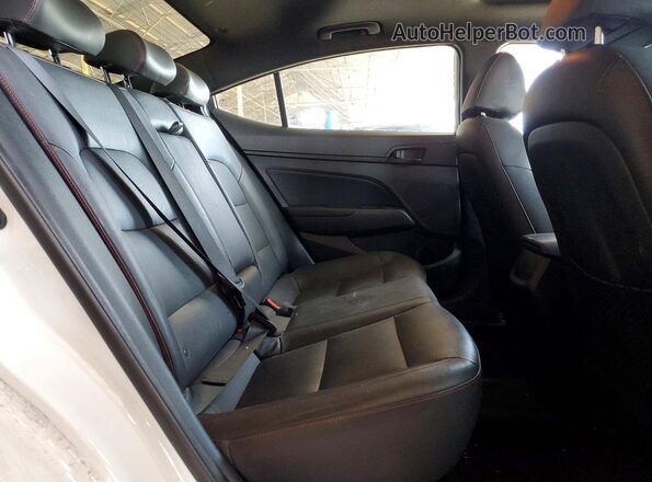 KMHD04LB8KU838581 2019 HYUNDAI ELANTRA White Vista de los asientos traseros