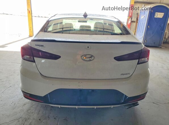 KMHD04LB8KU838581 2019 HYUNDAI ELANTRA White Vista trasera