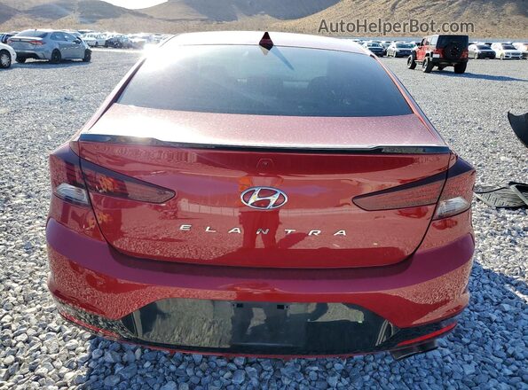 KMHD04LB9KU890494 2019 HYUNDAI ELANTRA Red Rear view