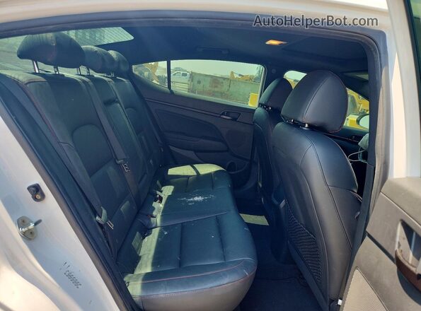 KMHD04LBXLU992761 2020 HYUNDAI ELANTRA Белый Вид задних сидений