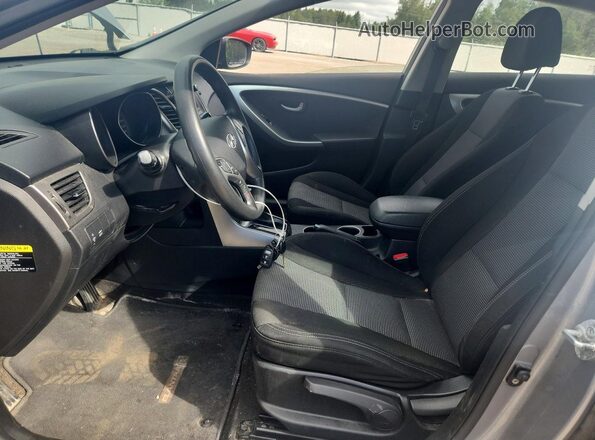 KMHD25LH0GU262058 2016 HYUNDAI ELANTRA Серебряный Вид салона спереди