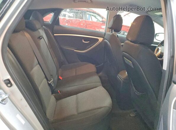 KMHD35LH2GU256260 2016 HYUNDAI ELANTRA Серебряный Вид задних сидений