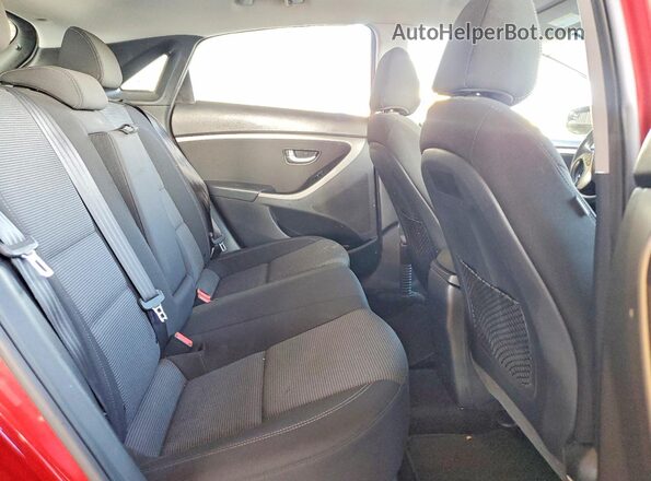 KMHD35LH2GU319213 2016 HYUNDAI ELANTRA Красный Вид задних сидений