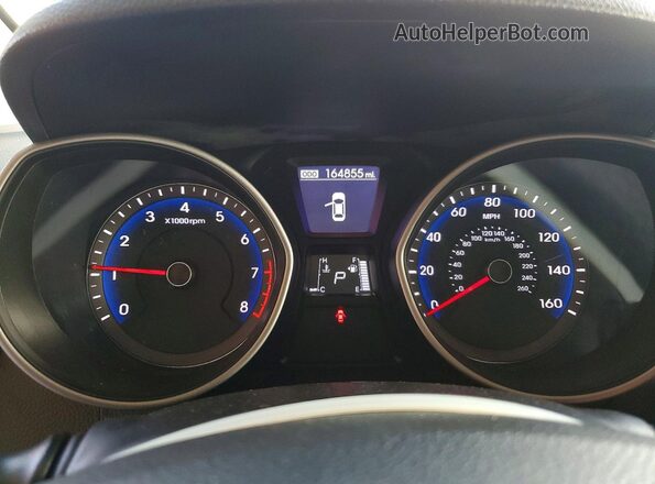KMHD35LH2GU319213 2016 HYUNDAI ELANTRA Красный Вид щитка приборов