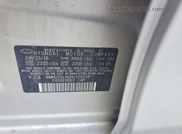 KMHD35LH2HU359518 2017 HYUNDAI ELANTRA Silver Engine compartment view