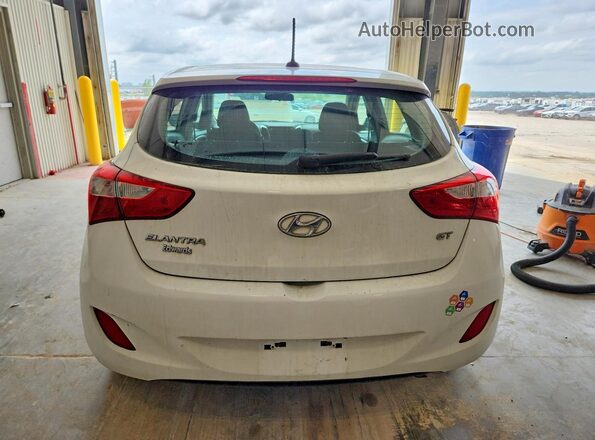 KMHD35LH3GU334609 2016 HYUNDAI ELANTRA White უკანა ხედი