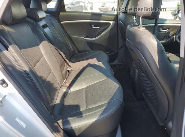 KMHD35LH3HU359091 2017 HYUNDAI ELANTRA Silver Widok wnętrza z tyłu