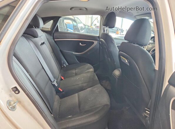 KMHD35LH3HU383732 2017 HYUNDAI ELANTRA White Widok tylnych siedzeń