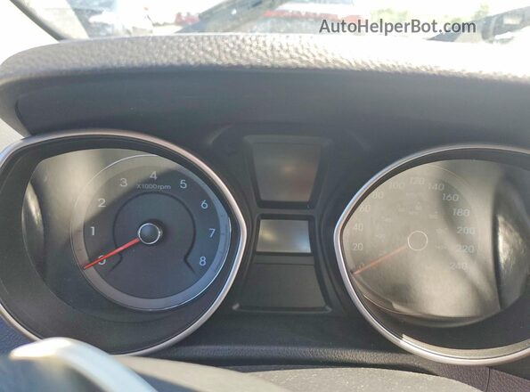 KMHD35LH4GU304163 2016 HYUNDAI ELANTRA Silver ხელსაწყოთა პანელის ხედი