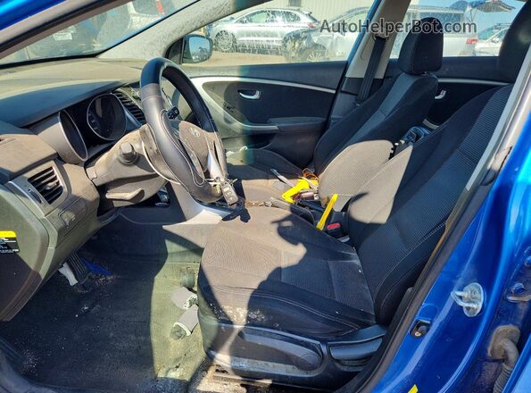 KMHD35LH4HU350013 2017 HYUNDAI ELANTRA Синий Вид салона спереди