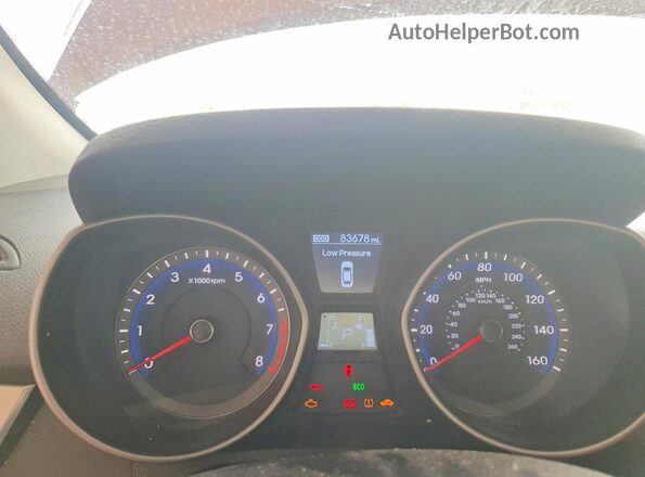 KMHD35LH6GU337116 2016 HYUNDAI ELANTRA Красный Вид щитка приборов