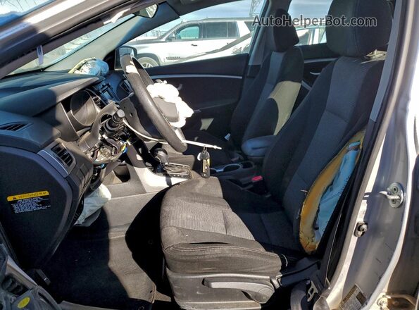 KMHD35LH7GU305212 2016 HYUNDAI ELANTRA Серебряный Вид салона спереди